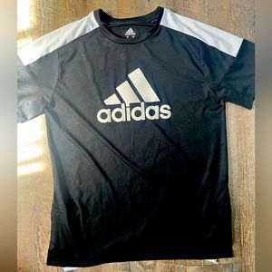 Boys adidas tshirt